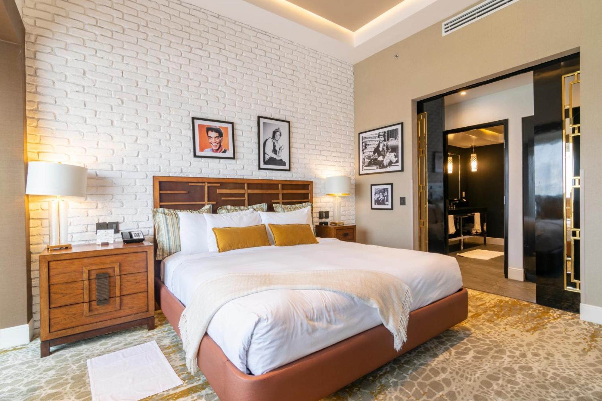K Tower Boutique Hotel By Lucerna Тихуана Экстерьер фото